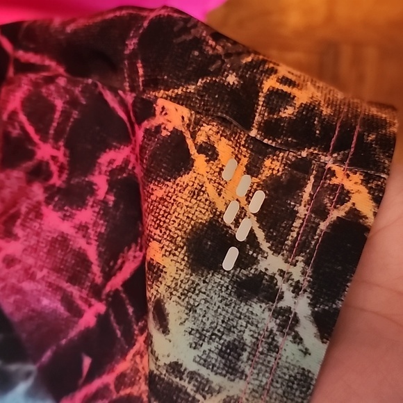 ✨️3/$20 ✨️Bcg‎ pullover - Picture 3 of 5